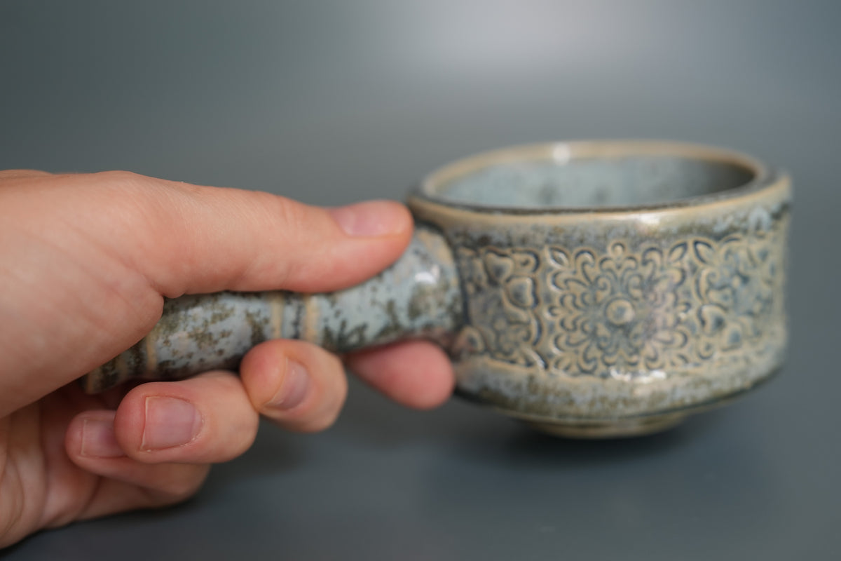 Mabkhara with ornaments