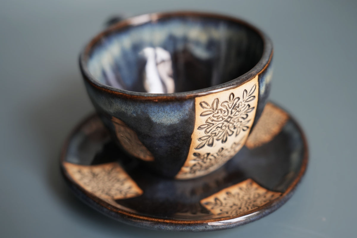 Cup and saucer 'Ornament'